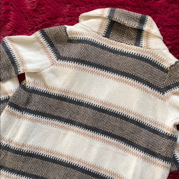 Old Navy grey and cream cardigan - Picture 10 of 16